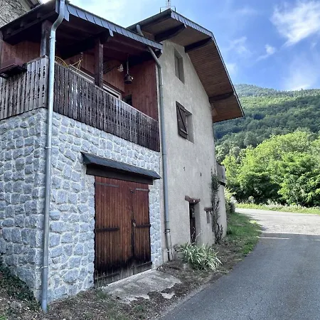 Hébergement de vacances Mini Savoyard Saint-Georges-Des-Hurtieres
